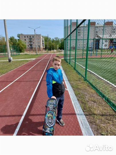 Ветровка, дождевик; джинсовка