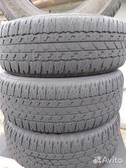 Bridgestone Dueler A/T 265/65 R17