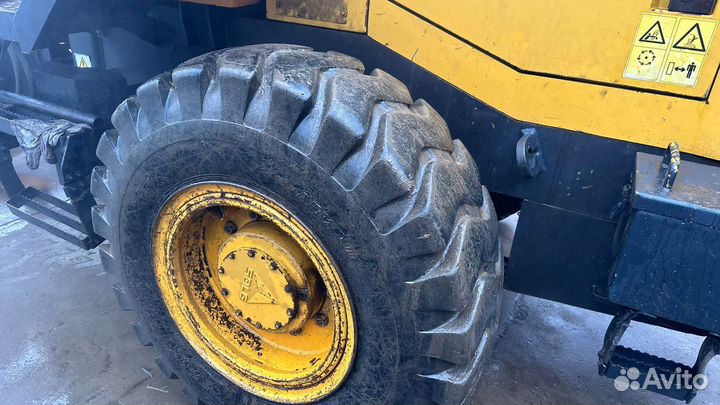 Фронтальный погрузчик SDLG (LGCE) LG936L, 2013