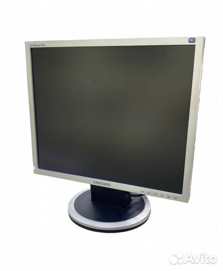 Монитор Samsung 940N