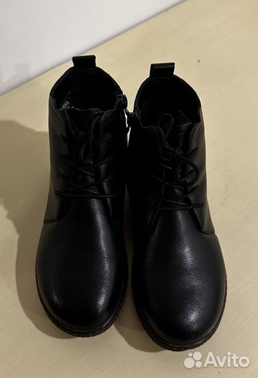 Ботинки женские демисезонные 36 размер