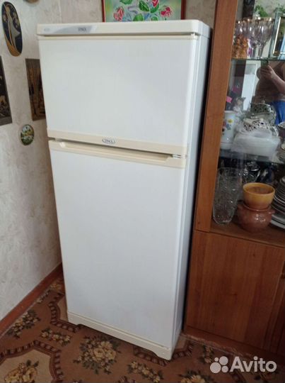 Холодильник бу stinol