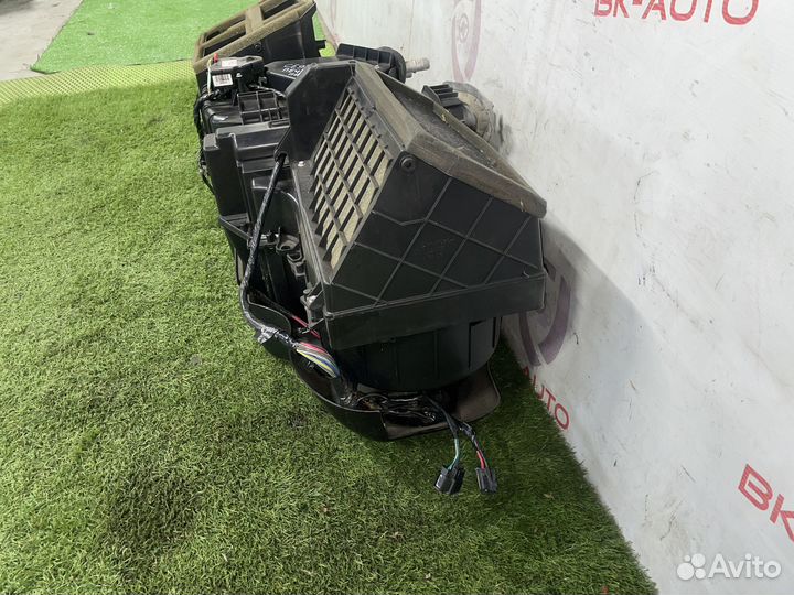 Печка передняя Cadillac Escalade GMT900