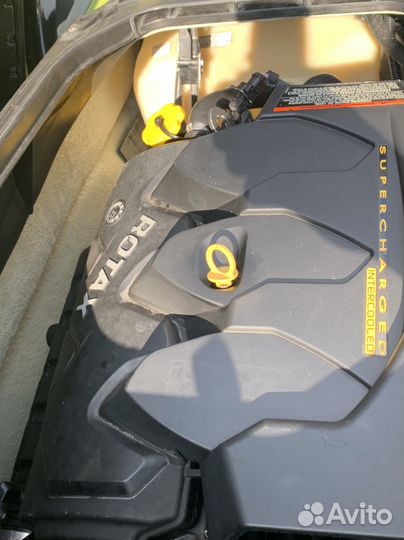 BRP sea-doo RXP-215