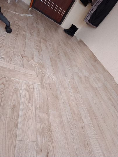 Комната 10 м² в 8-к., 2/5 эт.