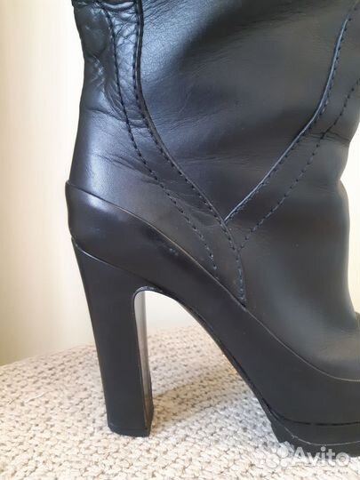 Сапоги Prada 36 архив 2009 г