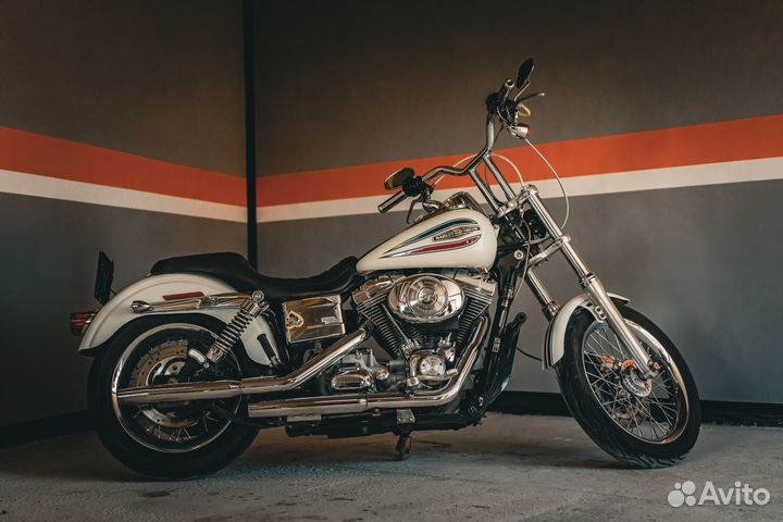 Harley Davidson Dyna Super Glide