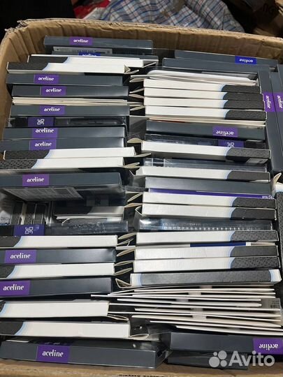 Чехлы и защитные стекла на телефоны оптом