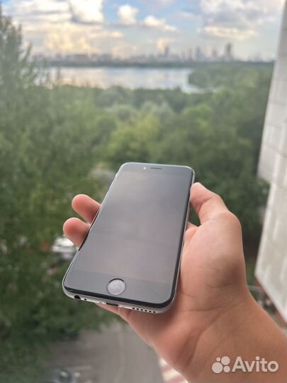 iPhone 6, 16 ГБ