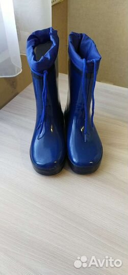 Детские резиновые сапоги