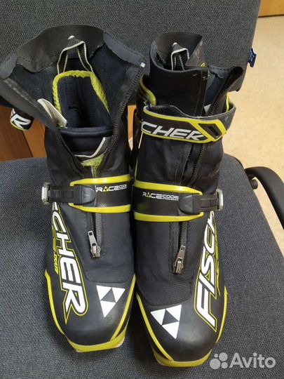 Лыжные ботинки fischer carbonlite skate