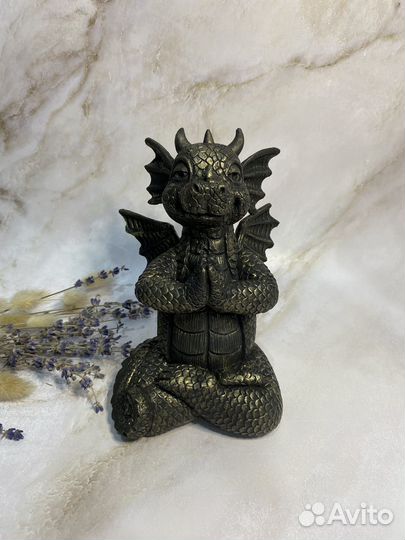 Статуэтка сувенир дракон