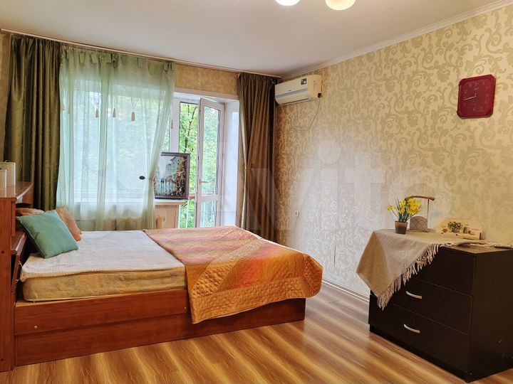 2-к. квартира, 42 м², 3/4 эт.