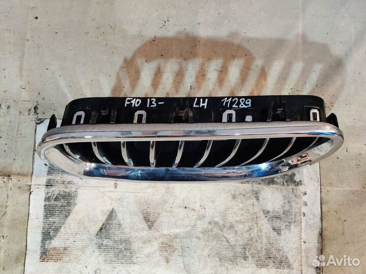 Бмв 5 F10 2009- Решетка левая 11289