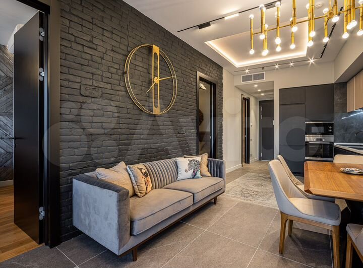 3-к. квартира, 95 м², 17/27 эт.