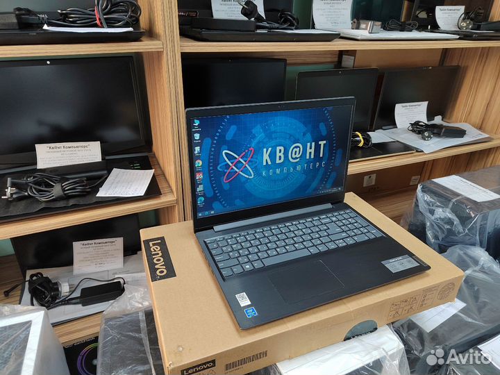 Быстрый 4-х ядерный ноутбук Lenovo на гарантии