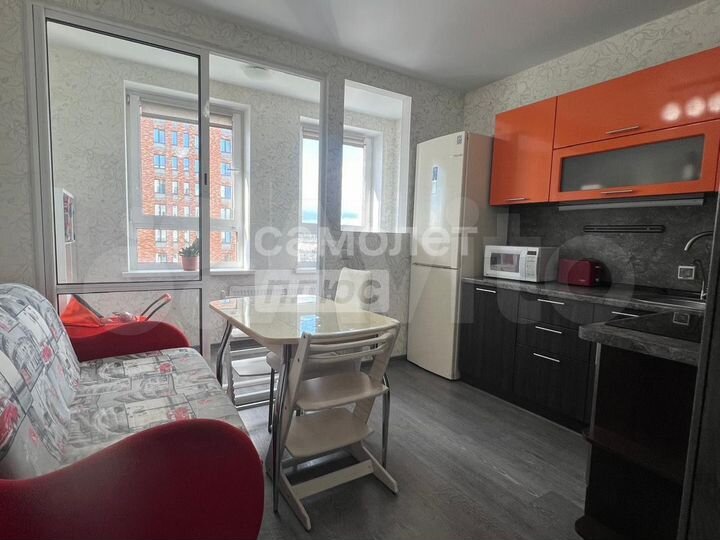 1-к. квартира, 37,1 м², 13/18 эт.