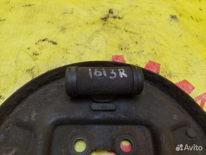 Щит опорный Chrysler Pt-Cruiser 2.4 EDZ 2001