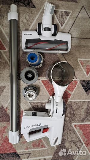 Пылесос redmond RV-UR360