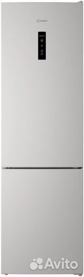 Холодильник новый Indesit ITR 5200W