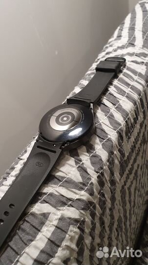 Смарт-часы Samsung Galaxy Watch 4 Classic (46mm)