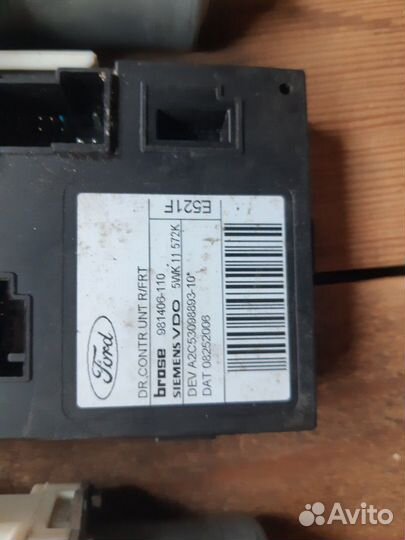 Моторчик стеклоподъемника Ford Focus 2