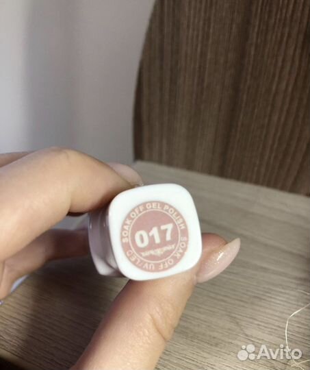 Гель лак для ногтей