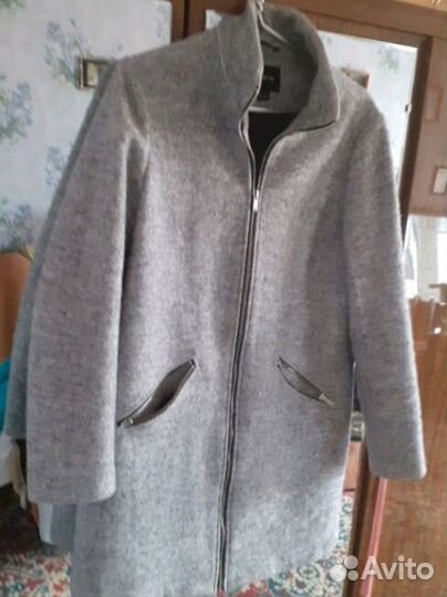Пальто женское 46 48 бу