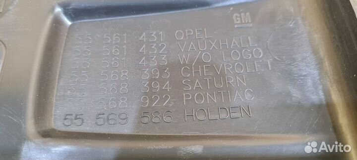 Декоративная накладка Opel Astra J GTC A14NET