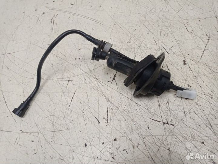 Цилиндр сцепления главный Ford Focus 1.8L