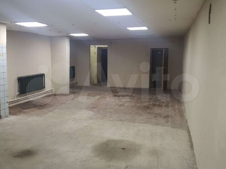 Свободного назначения, 215 м²