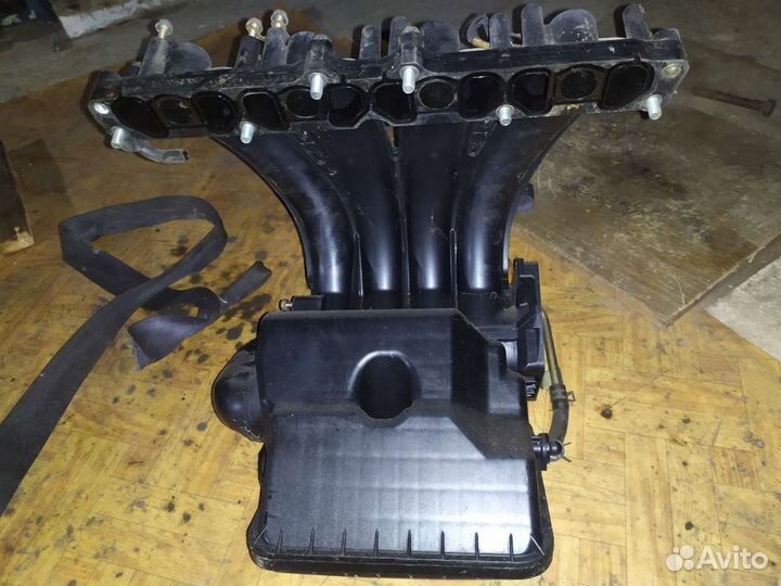 Впускной коллектор 4G64 GDi