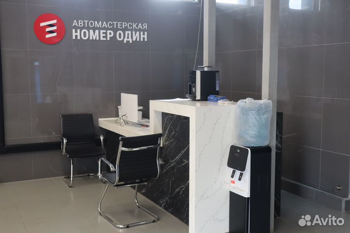 Стойка Toyota Land cruiser prado 120 02-09 перед