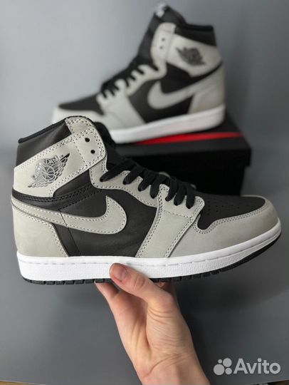 Nike Air Jordan 1 High OG Light Smoke Grey