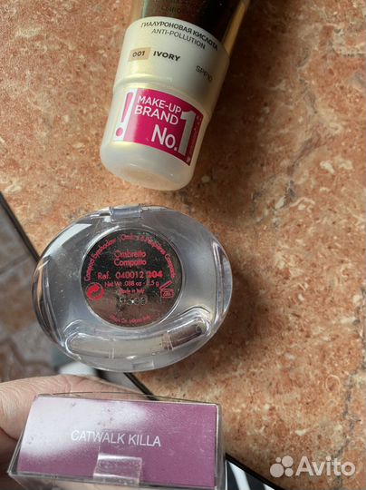 Тени для век, блеск для губ, вв крем