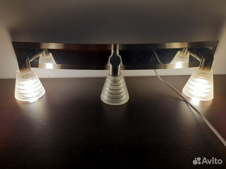 Настенный светильник бра