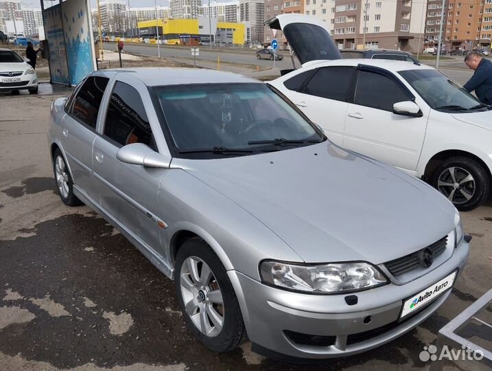 Opel Vectra 1.8 МТ, 2001, 370 166 км