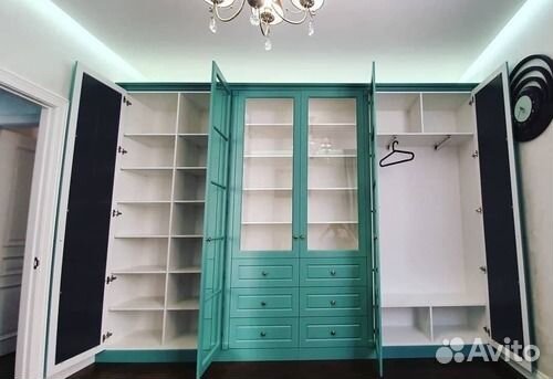 Шкаф-гардеробная на заказ в кредит