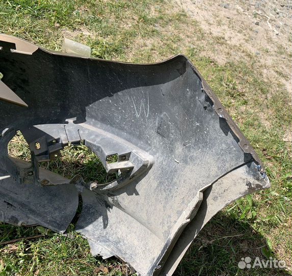 Передний бампер opel astra j