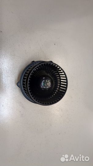 Двигатель отопителя Opel Antara, 2012