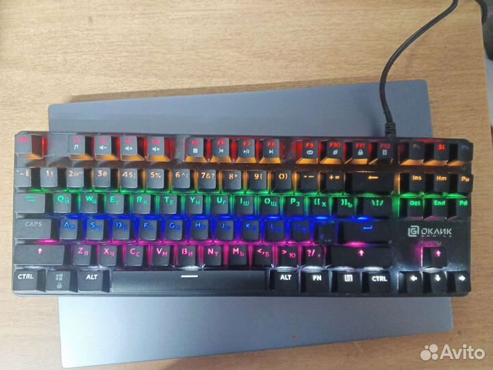 Игровая механическая клавиатура