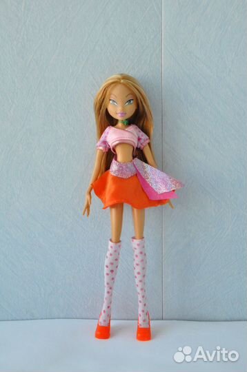 Winx mattel Флора школьница