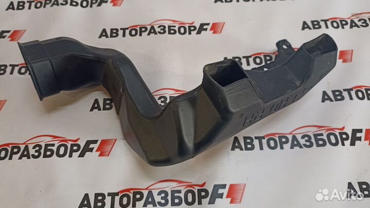 Mazda 3 BL Воздуховод правый
