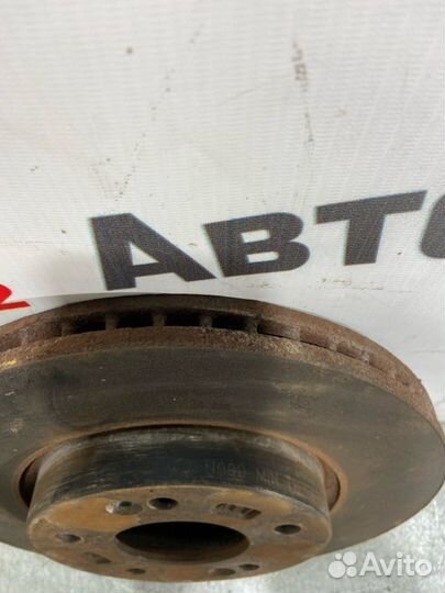 Тормозной диск передний Hyundai Ix35 2.0 D4HA 2012