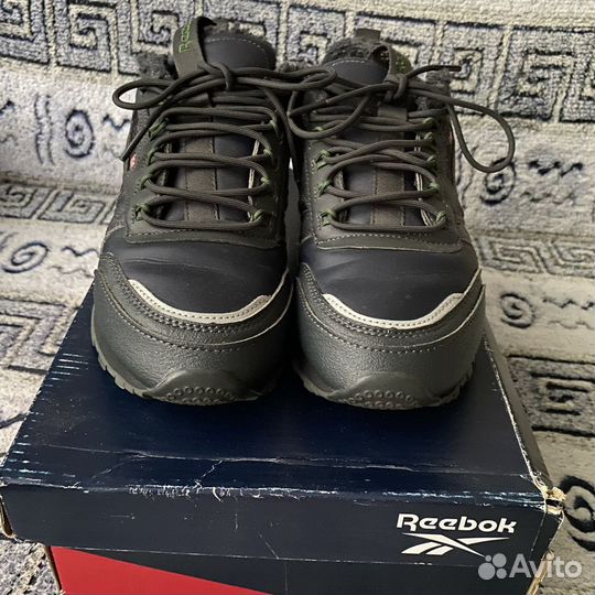 Кроссовки зимние женские reebok 35-36