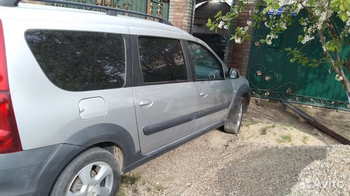 ВАЗ Largus Cross 1.6 МТ, 2017, 230 000 км