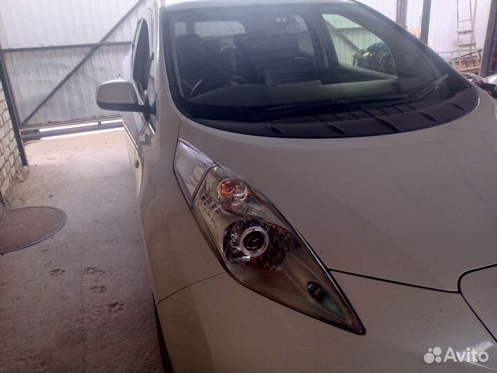 Nissan Leaf 109 л.с. AT, 2013, 87 000 км