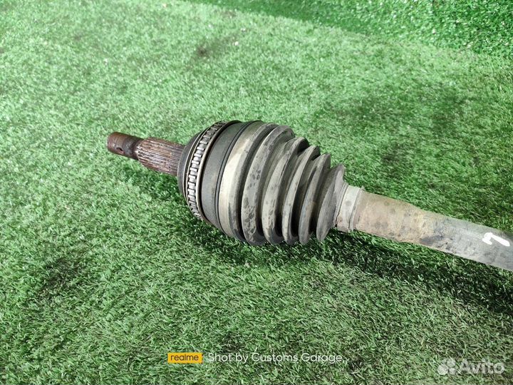 Привод левый передний Lexus RX300