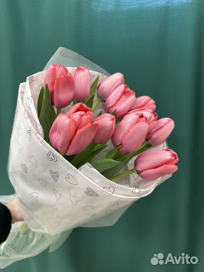 Тюльпаны 8 марта