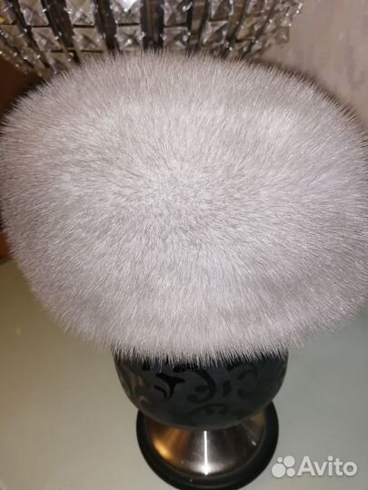 Берет женский норковый